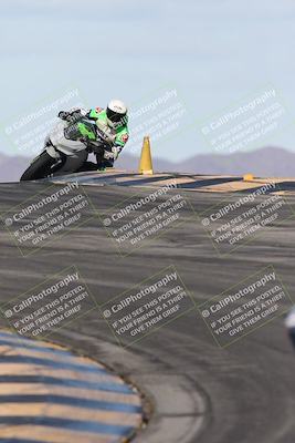 media/Nov-16-2025-Race Pace (Sun) [[8c5fa54630]]/Verified Riders/1-Turns 9 and 10 (925am)/